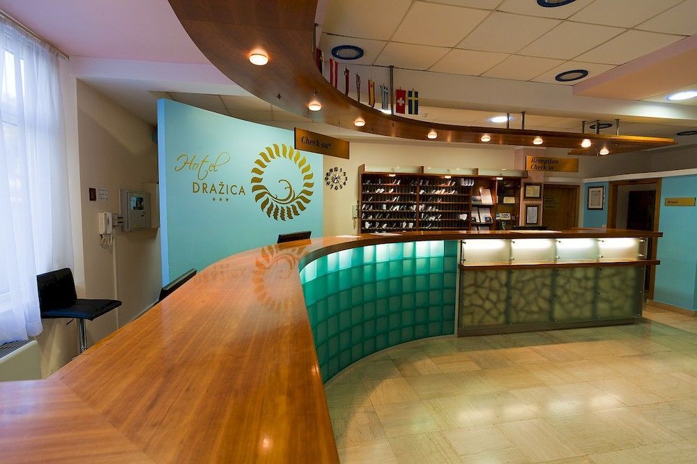 Villa Tamaris - Hotel Resort Drazica Крк Екстер'єр фото
